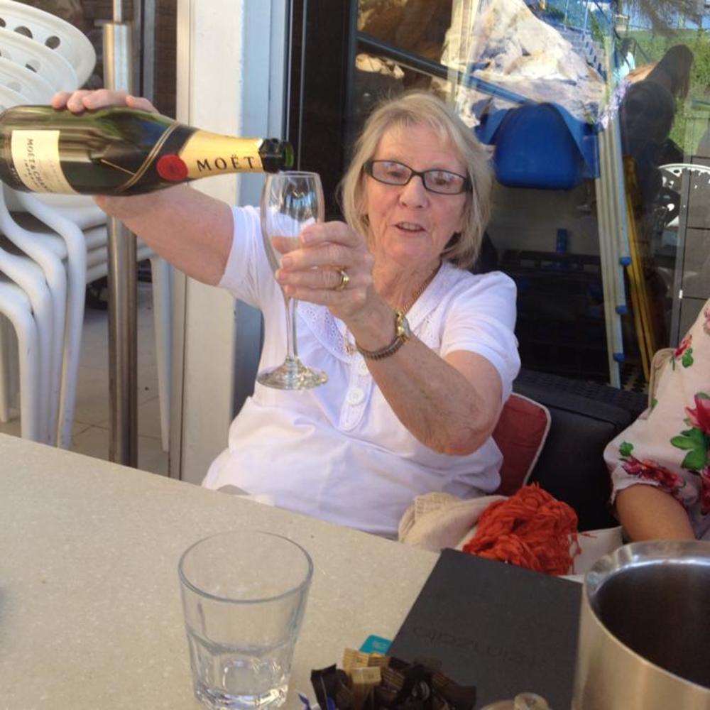 Meet your Posher, Melissa